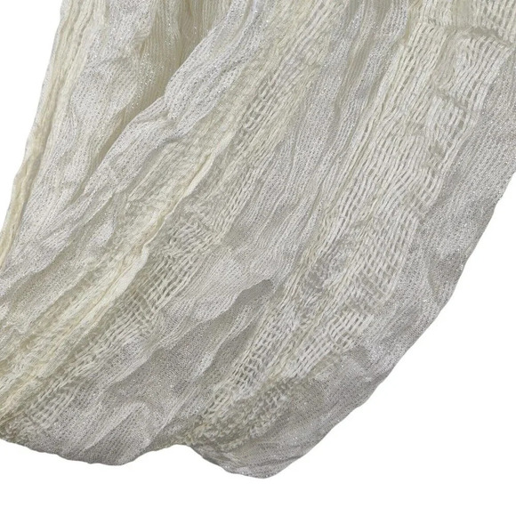Rue 21 Cream Ivory Silver Infinity Loop Scarf - Picture 2 of 4